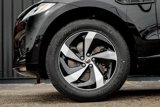 New 2026 Jaguar F-PACE R-Dynamic S image 4