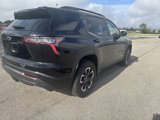 Used 2025 Chevrolet Equinox ACTIV w/ Safety and Technology Package image 5