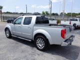 Used 2011 Nissan Frontier SL image 3