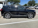 Used 2021 GMC Terrain SLT w/ Infotainment Package II image 2