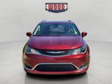 Used 2018 Chrysler Pacifica Touring-L image 5