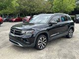 Used 2022 Volkswagen Taos SE image 2