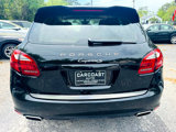Used 2011 Porsche Cayenne S image 3