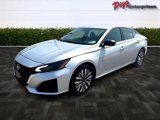 Used 2024 Nissan Altima 2.5 SV image 4