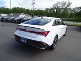 New 2025 Hyundai Elantra Sport image 5