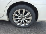 Used 2016 Toyota Camry SE image 6