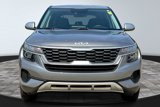Used 2022 Kia Seltos LX image 3