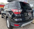 Used 2018 Ford Escape SE image 5