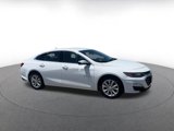 Used 2023 Chevrolet Malibu LT image 2