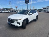 Used 2022 Hyundai Tucson SEL w/ Convenience + Premium Package image 3
