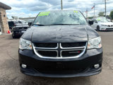 Used 2017 Dodge Grand Caravan SXT image 2