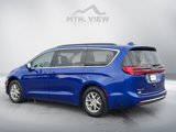 Used 2021 Chrysler Pacifica Touring w/ Uconnect Theater Family Group image 3