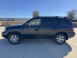 Used 2004 Toyota Highlander V6 w/ 3rd Row image 3
