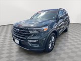 Used 2022 Ford Explorer XLT w/ Equipment Group 202A image 3
