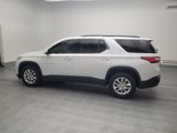 Used 2019 Chevrolet Traverse LT image 3
