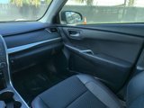 Used 2015 Toyota Camry SE image 4