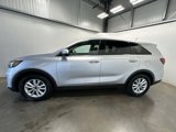 Used 2019 Kia Sorento LX image 2