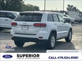 Used 2022 Jeep Grand Cherokee Laredo X image 3