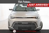 Used 2023 Kia Soul LX w/ LX Technology Package image 3