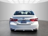 Used 2020 Toyota Camry SE image 5