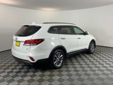 Used 2017 Hyundai Santa Fe SE image 5