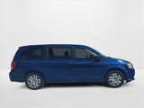 Used 2019 Dodge Grand Caravan SE w/ UConnect Hands-Free Group image 4