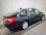 Used 2022 Chevrolet Malibu LT image 3