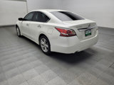 Used 2015 Nissan Altima 2.5 SV image 5