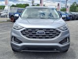 Used 2022 Ford Edge Titanium image 2