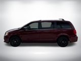 Used 2020 Dodge Grand Caravan SXT image 2