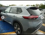 Used 2021 Nissan Rogue Platinum image 3