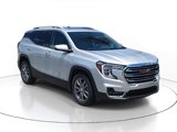 Used 2022 GMC Terrain SLT w/ Infotainment Package II image 2