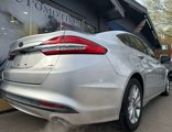 Used 2017 Ford Fusion SE w/ Fusion SE Technology Package image 3