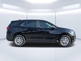 Used 2022 Chevrolet Equinox LS image 2