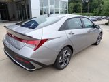 New 2025 Hyundai Elantra Sport image 2