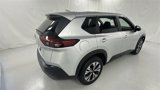 Used 2023 Nissan Rogue SV image 3
