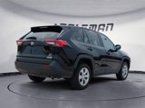 Used 2022 Toyota RAV4 LE image 5