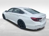 Used 2018 Honda Accord Sport image 5