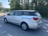 Used 2016 Kia Sedona L image 3