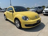 Used 2014 Volkswagen Beetle TDI image 2