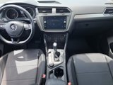 Used 2019 Volkswagen Tiguan SE w/ Panoramic Sunroof Package image 4