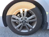 Used 2018 Hyundai Elantra SEL w/ Winter Weather Package image 2