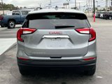 New 2024 GMC Terrain SLE w/ Driver Convenience Package image 4