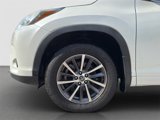 Used 2018 Toyota Highlander SE image 5