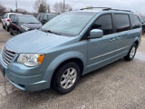 Used 2010 Chrysler Town & Country Touring image 4