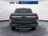 Used 2016 Toyota Tacoma TRD Sport image 4