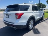 Used 2023 Ford Explorer Limited w/ Limited Technology Package image 6