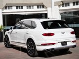 New 2024 Bentley Bentayga Extended Wheelbase image 3