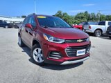 Used 2022 Chevrolet Trax LT w/ LT Convenience Package image 2