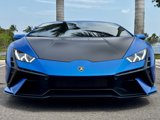 Used 2023 Lamborghini Huracan Tecnica image 3